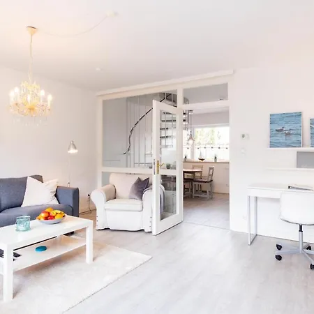 Ferienwohnung Baltic Rose * Lübeck
